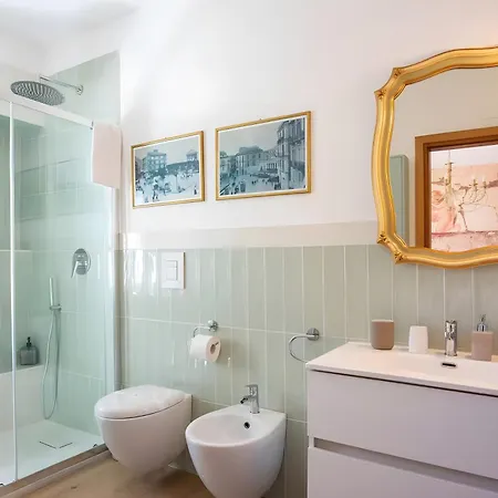 Deluxe With Mountain View Апартаменты *